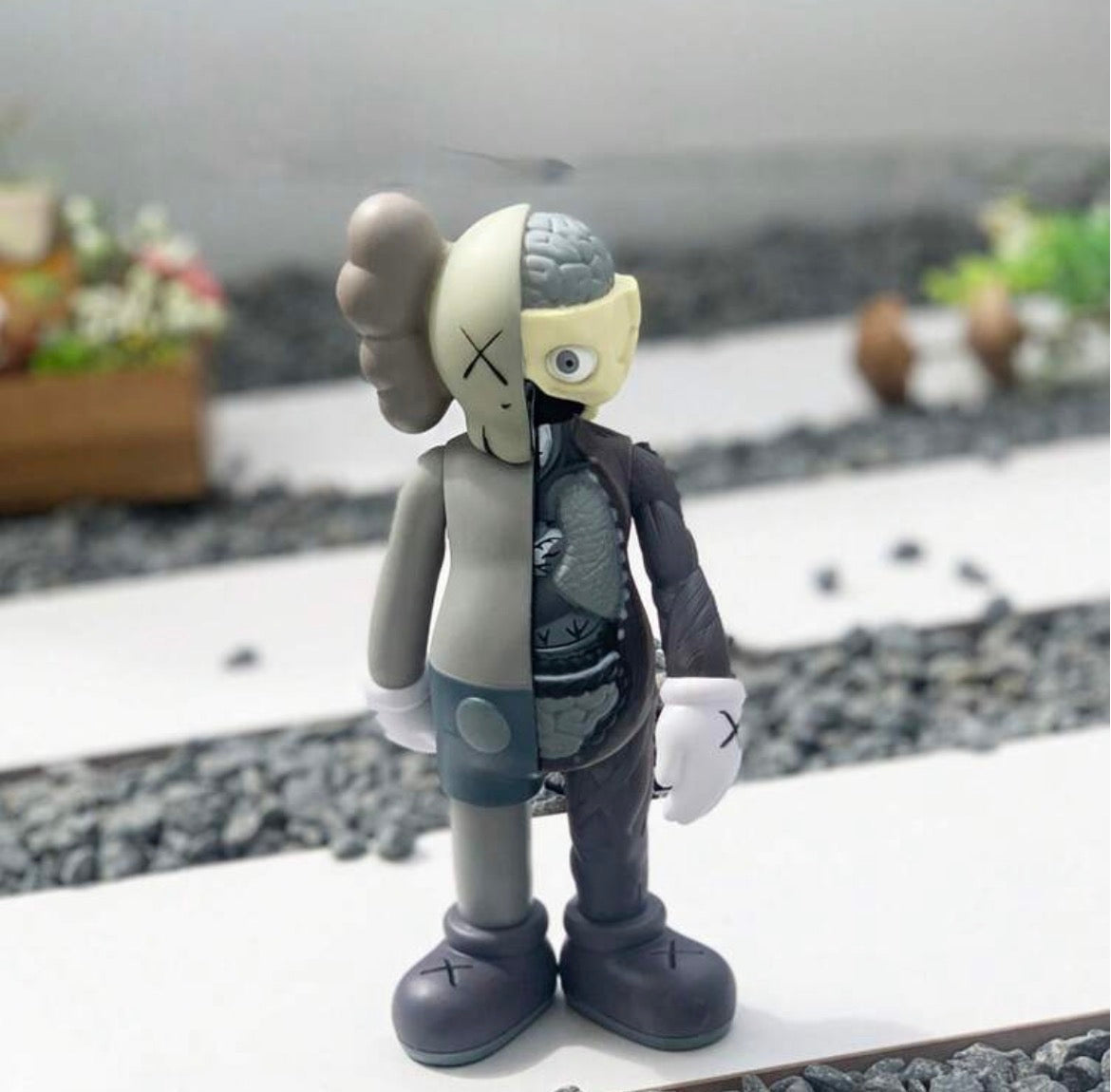 Mini Kaws Statue