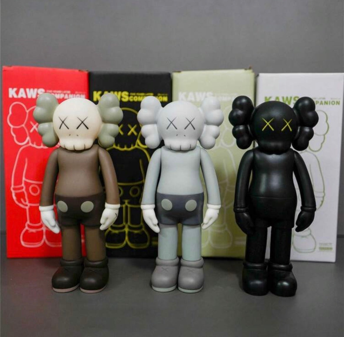 Kaws Statue